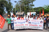 Rakshana Vedike  stages protest; demands early solution to sand stalemate